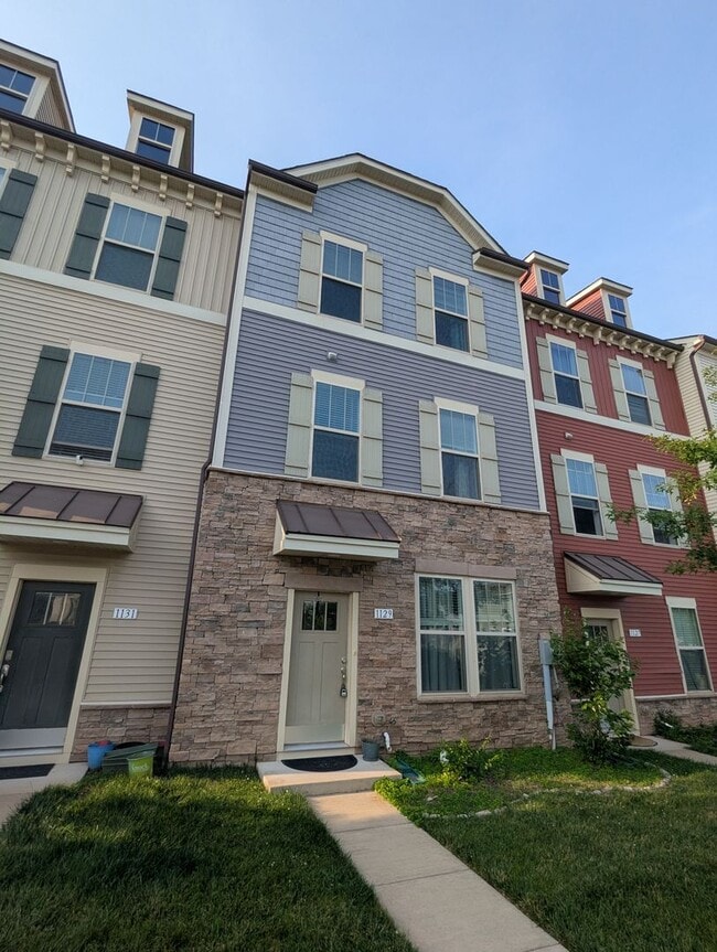 Building Photo - 1129 Lawler Dr