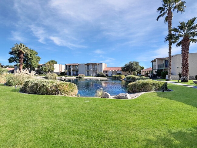 Building Photo - 63 Lakeview Cir