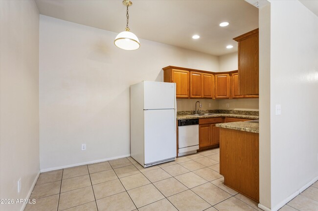 Building Photo - 7010 N 68th Dr