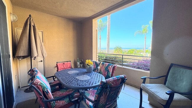 Building Photo - Fully Furnished 2 bd in Carlsbad with AC/Ocean View