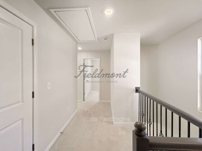 Building Photo - 209 Stammer Ln