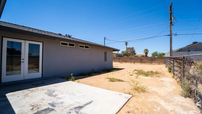 Building Photo - Stunning Fully Remodeled Home for Rent – M...