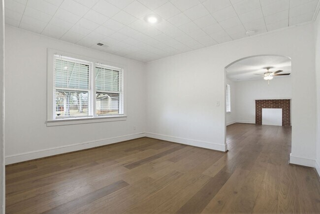 Building Photo - 3 Bedroom Newly Renovated Home in Central SC