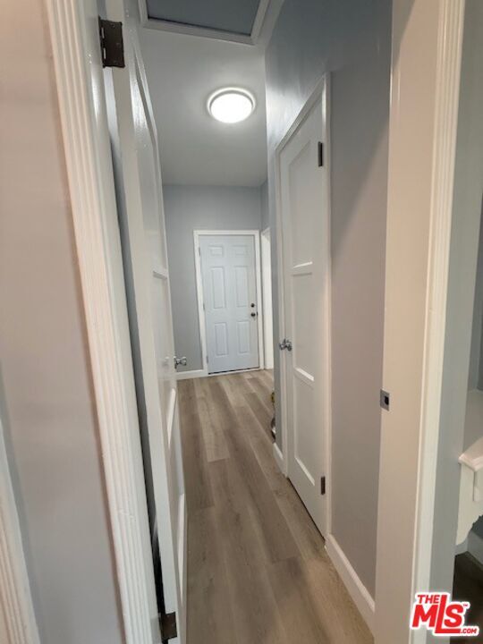 Building Photo - 2830 W 3rd St