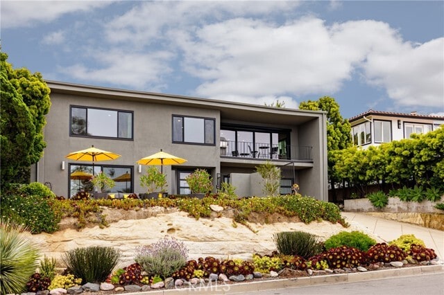 Building Photo - 2860 Zell Dr