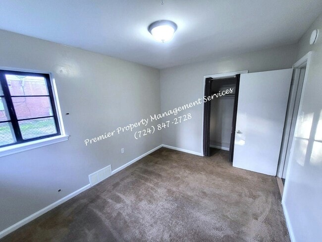 Building Photo - 2435 Brodhead Rd