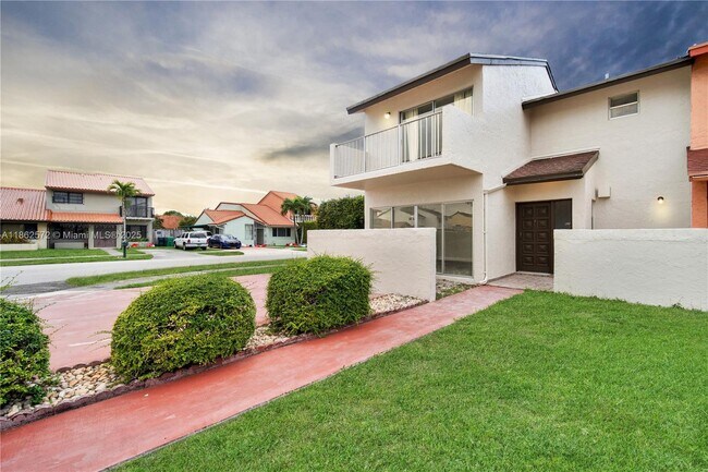 Building Photo - 11797 SW 14th Terrace