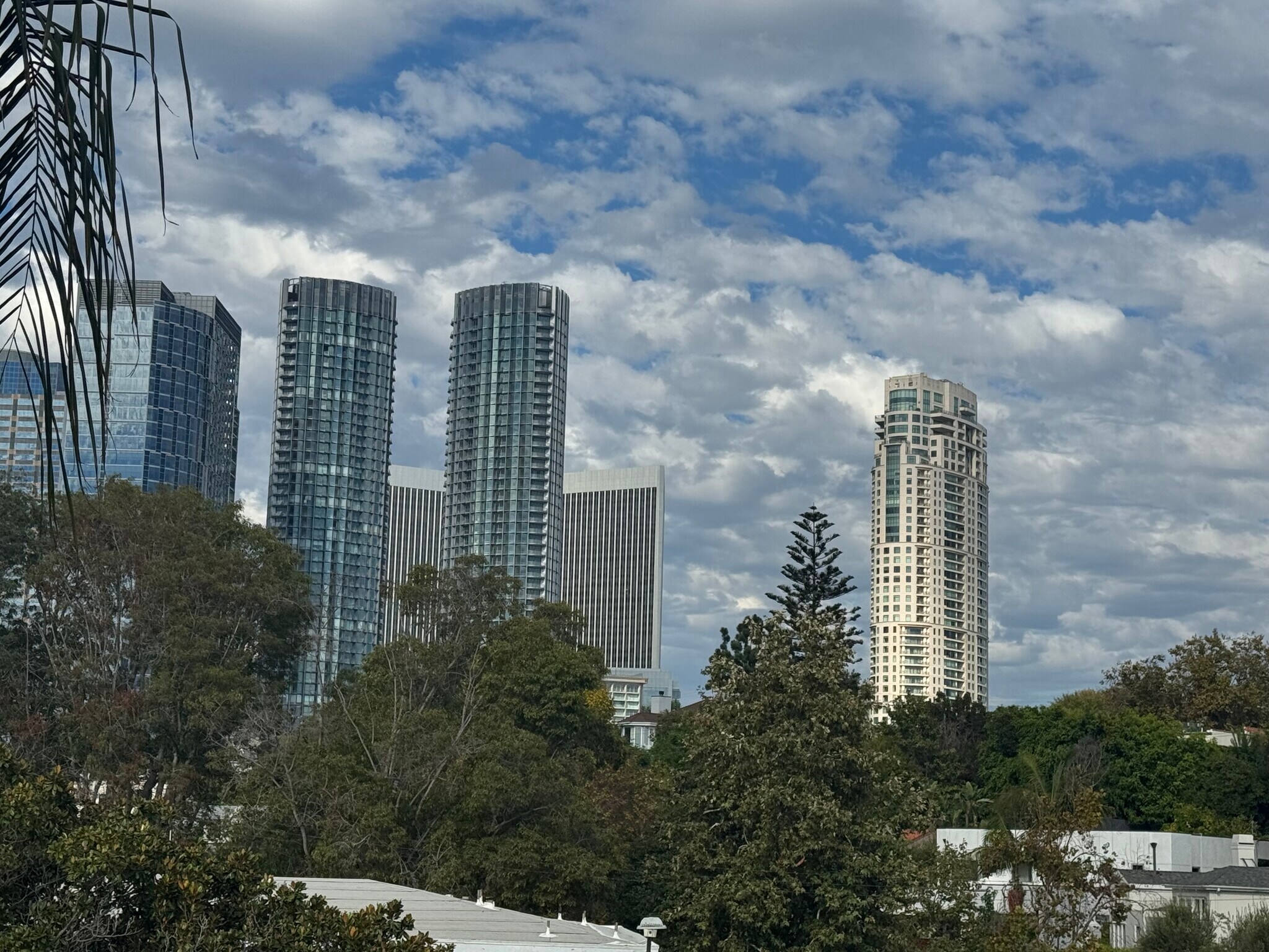 Building Photo - 2101 S Beverly Glen Blvd