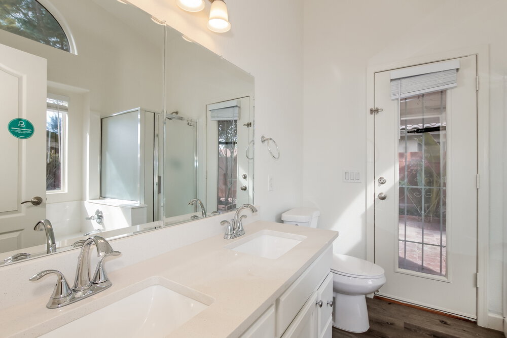 Building Photo - 15285 W Melissa Ln