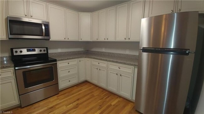 Building Photo - 835 Garner St