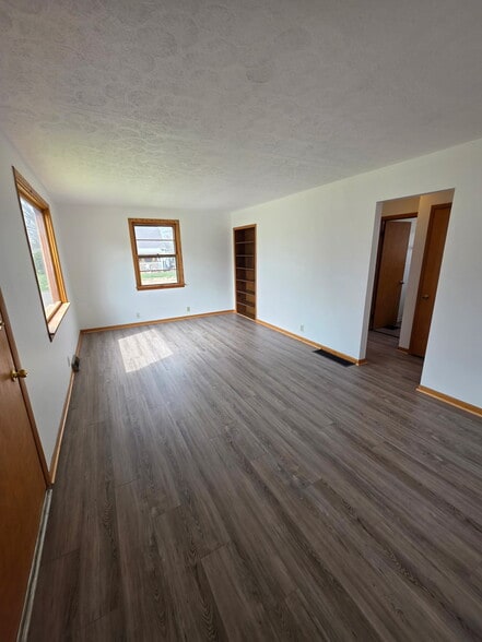 Building Photo - 1204 Kenilworth Ave