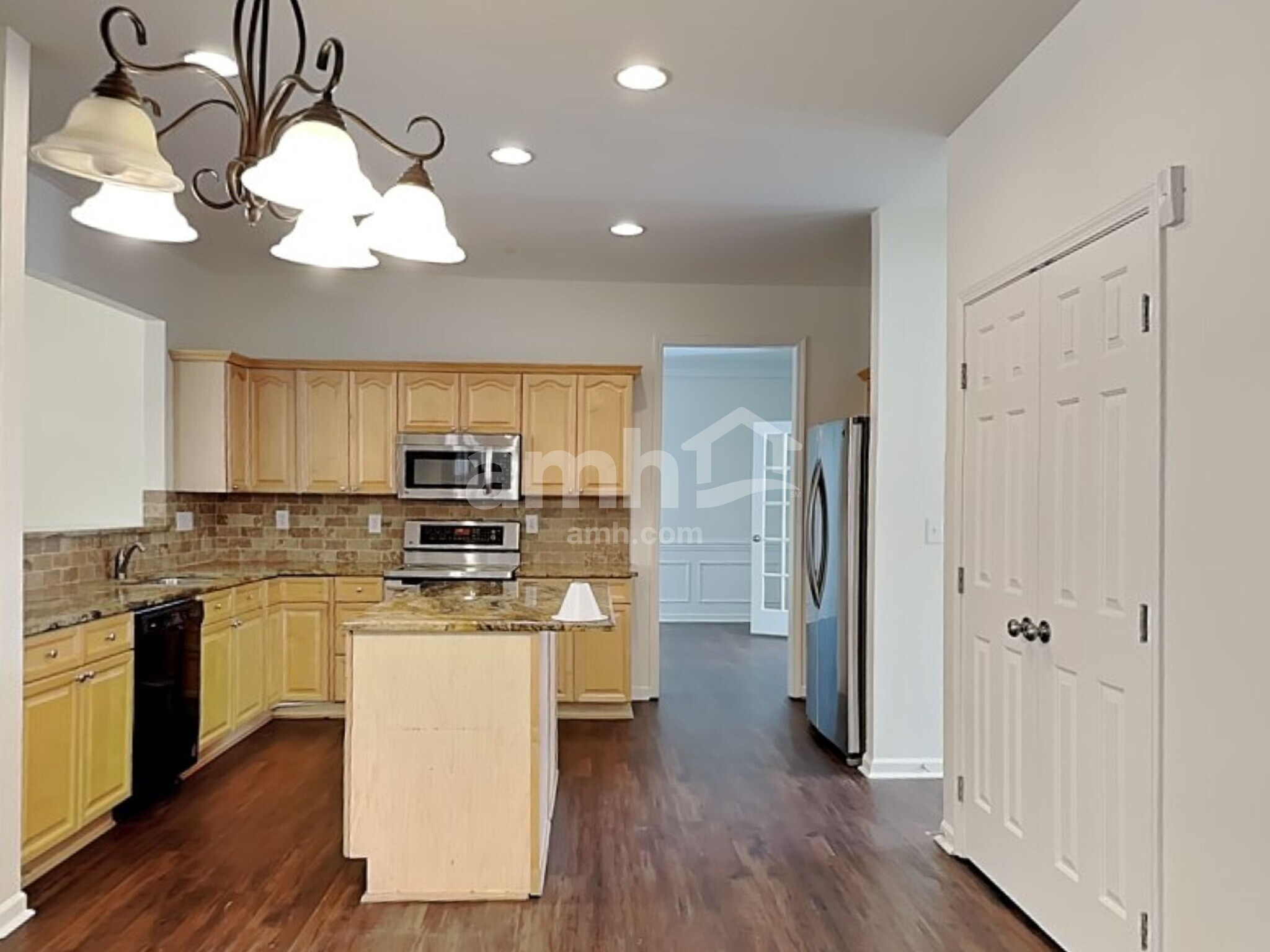 Building Photo - 3007 Linstead Dr