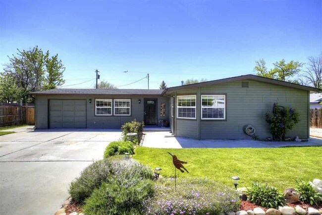 Building Photo - 7867 W Camas St