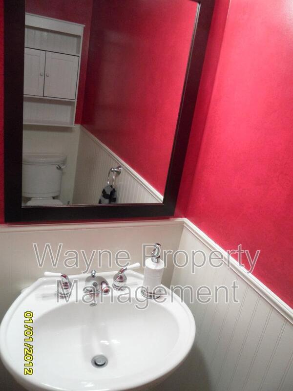 Building Photo - 112 Virginia Ave