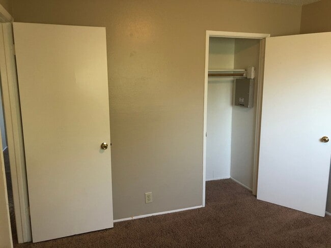 Building Photo - mg2624