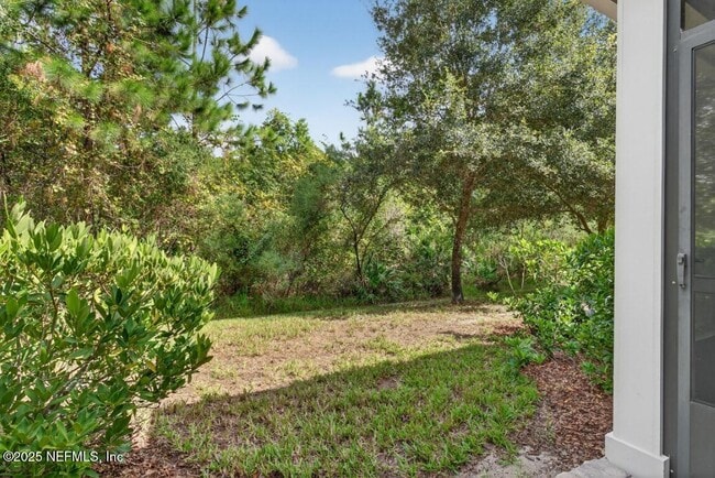 Building Photo - 64 Pindo Palm Dr