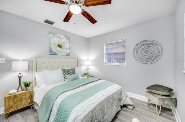 Building Photo - 3703 W Leila Ave