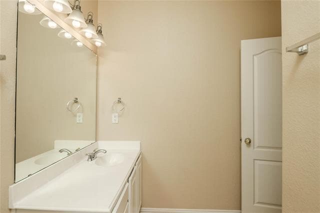 Building Photo - 717 Summerfield Dr