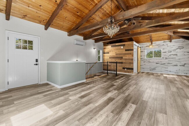 Building Photo - Private Gated 3BD/2BA Home on Acreage – Close to Bear River Highschool