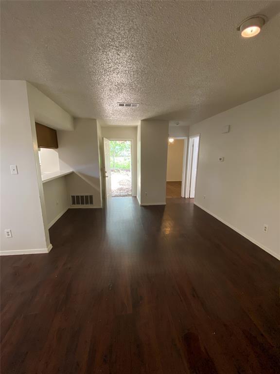 Building Photo - 806 Sirocco Dr