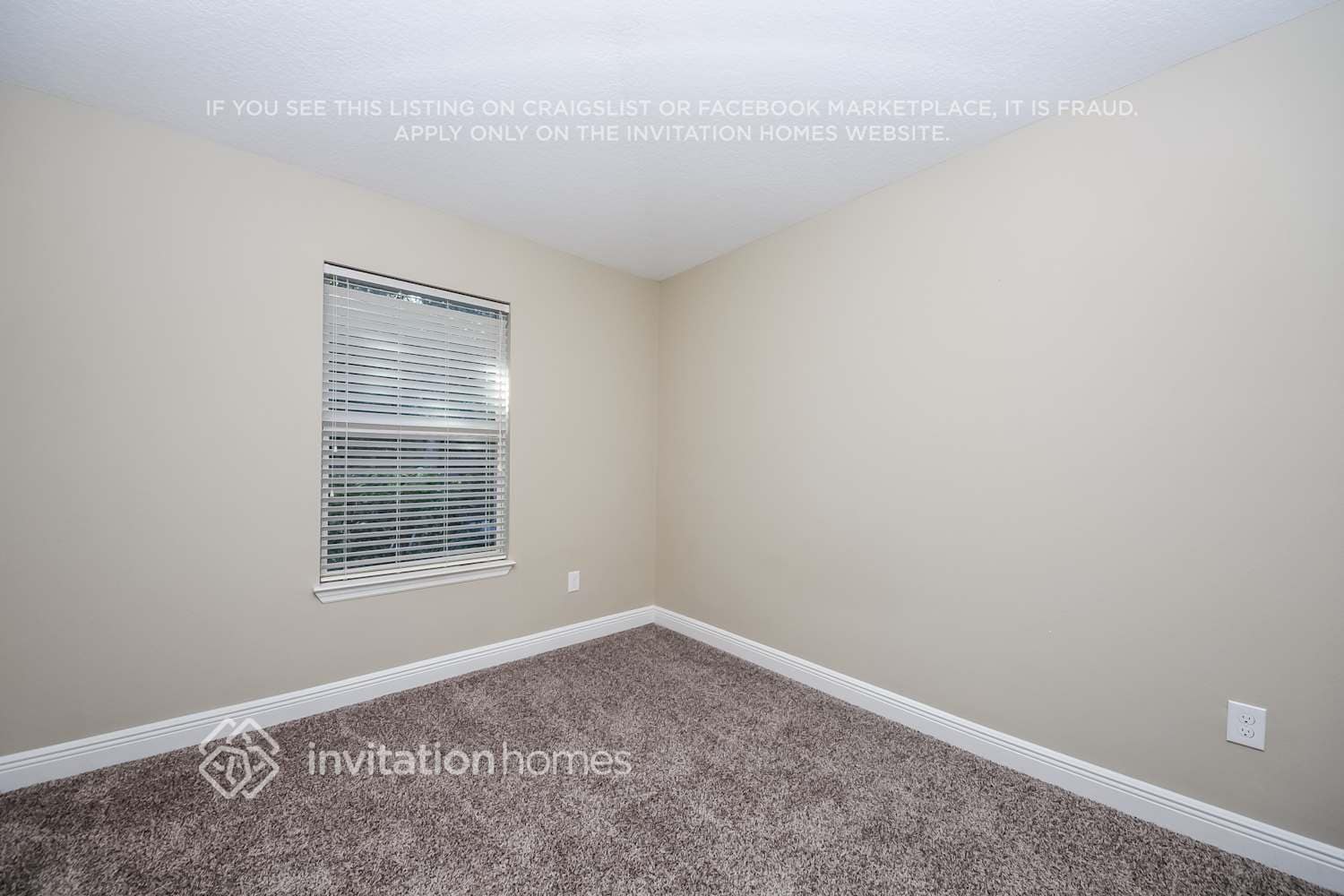 Building Photo - 172 Secret Dr