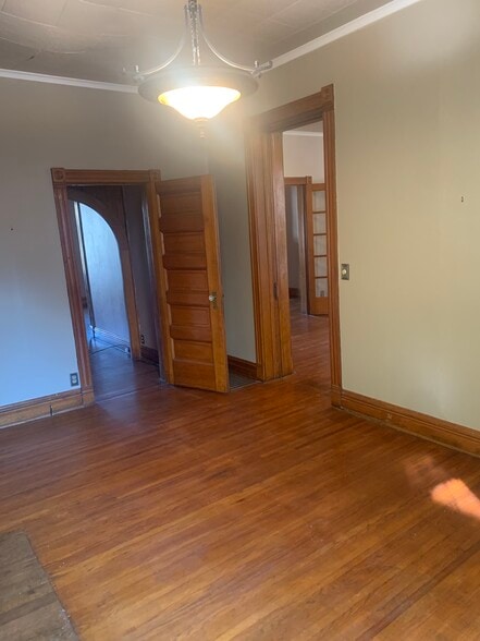 dining room - 2963 Pacific St
