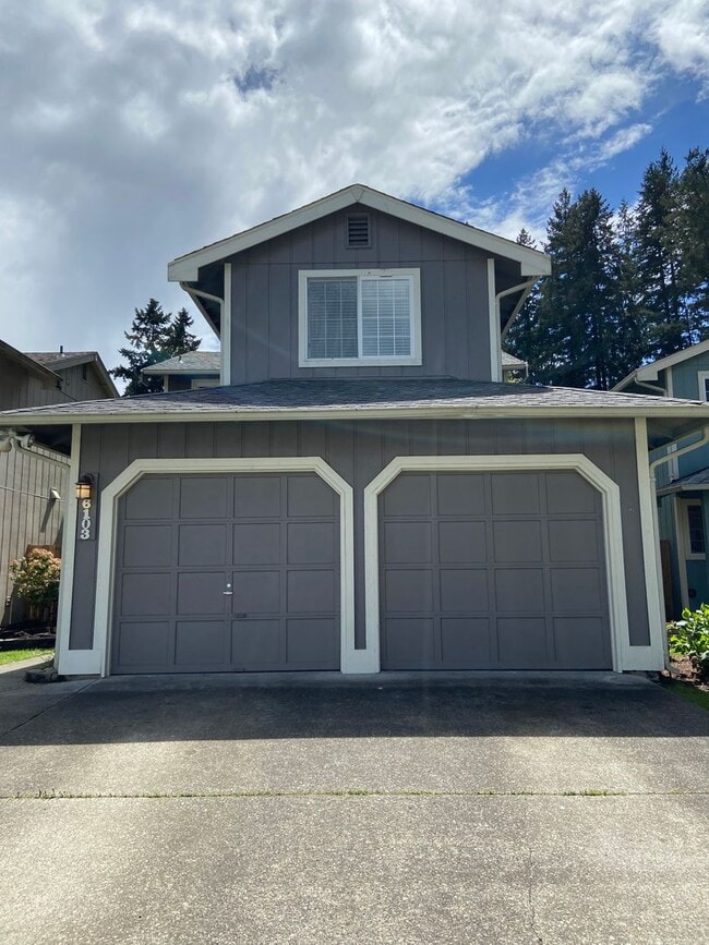 Building Photo - Brand New Remodeled 3 Bedroom 2.5 Bath  2 Car Garage