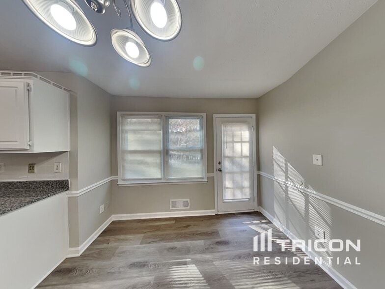 Building Photo - 1605 Windy Hill Pl SE