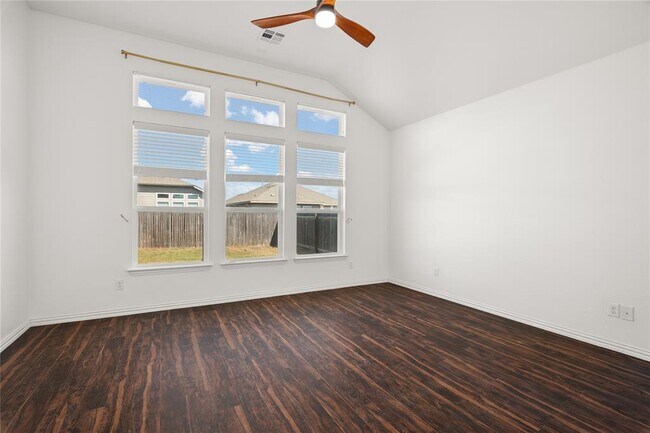 Building Photo - 349 Vista Portola Loop