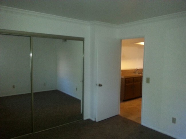 Building Photo - 8841 N 8th St