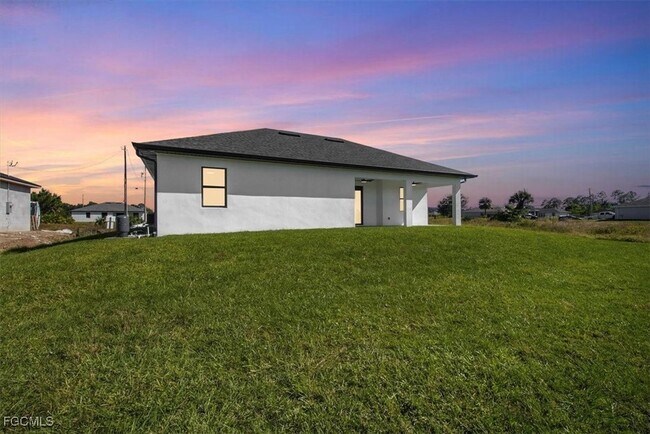 Building Photo - 1024 Halby Ave S