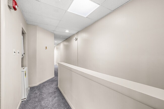 Building Photo - 1502 W Mt Royal Ave