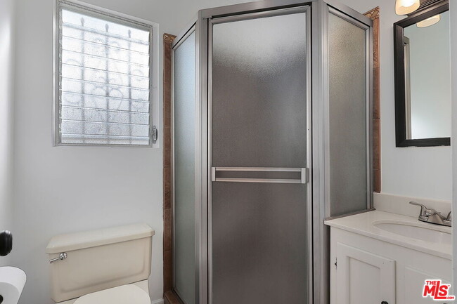 Building Photo - 2340 Camden Ave