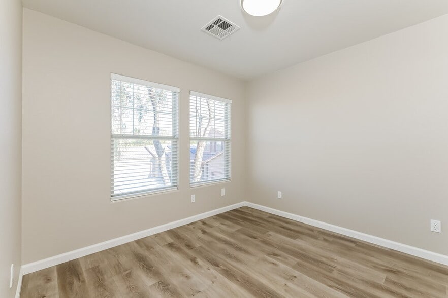 Building Photo - 573 Fork Mesa Ct