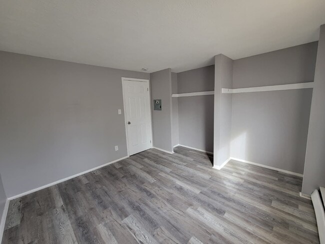 Building Photo - 13444 Euclid Ave