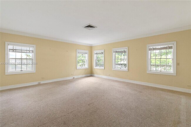 Building Photo - 700 Coral Way