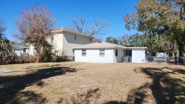 Building Photo - Cozy 3 bedroom/2 bath home - NO HOA