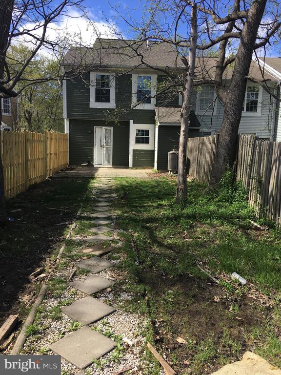 Building Photo - 4070 Bluebird Dr