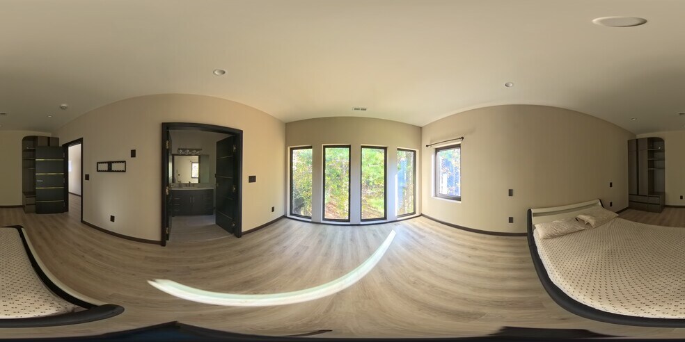 Building Photo - 753 Spire Bnd