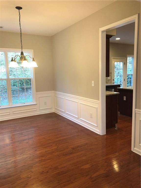 Building Photo - 180 Hammersmith Dr