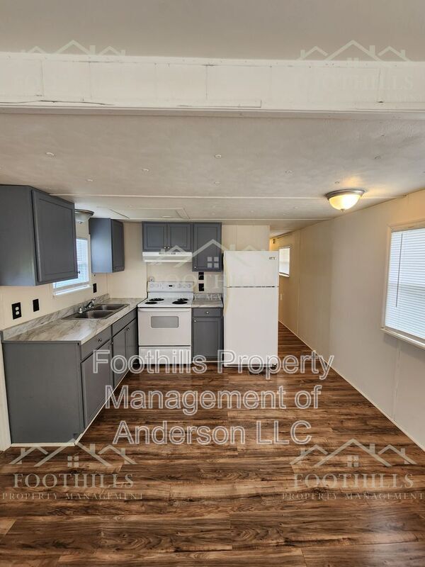 Building Photo - 107 McFarlin Way