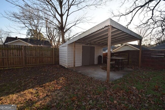 Building Photo - 3116 Jackson St