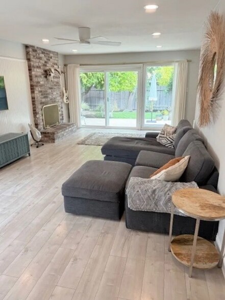 Building Photo - 1511 Dana Way