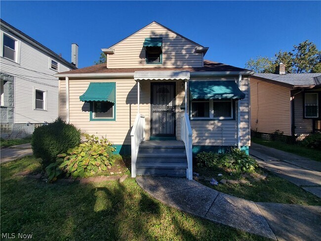 Building Photo - 4287 E 162nd St