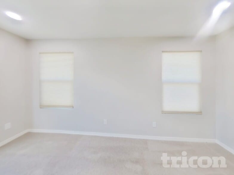 Building Photo - 3360 W Hayduk Rd