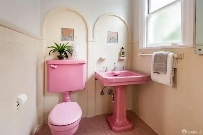 Building Photo - 245 Westgate Dr