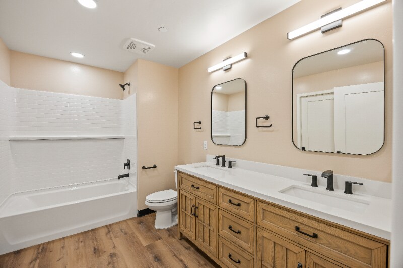 Building Photo - 3820 E Fort Lowell Rd