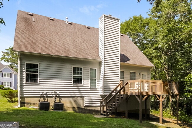 Building Photo - 105 Oscar Ct