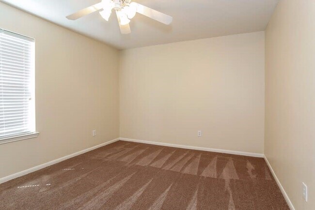 Building Photo - 19026 Telford Way