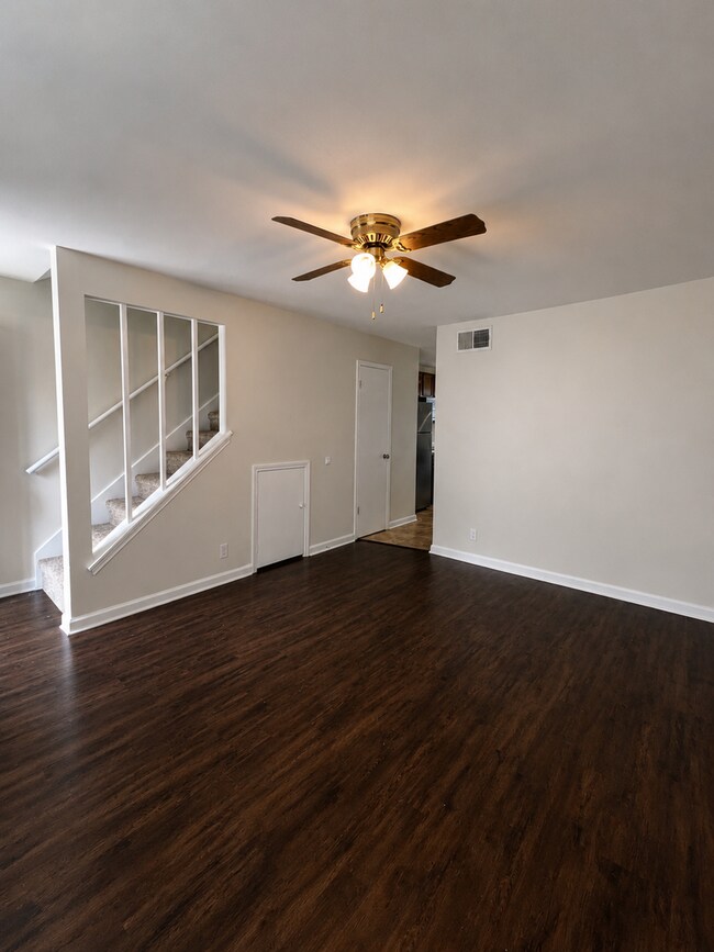 Building Photo - 1026 Fabulous Dr